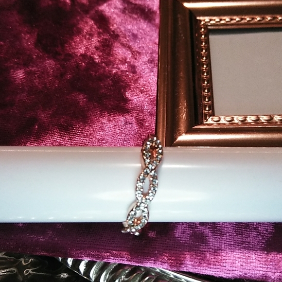 ☀️💍NEW ROSE GOLD DOUBLE INFINITY AAA+CZ 💎 RING - Picture 5 of 7